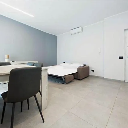 Apartment Dante House By Holiday 24 Genoa